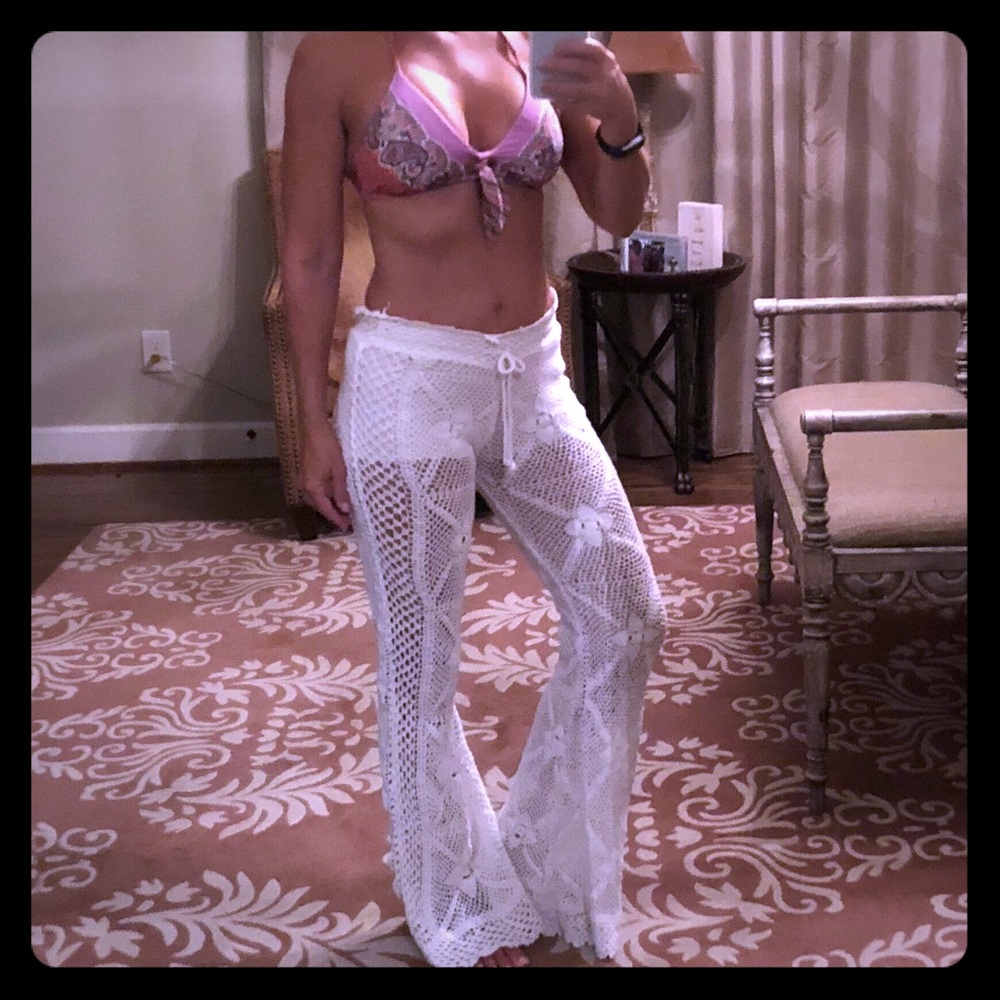 Sexy and cute Blu Moon crochet pants